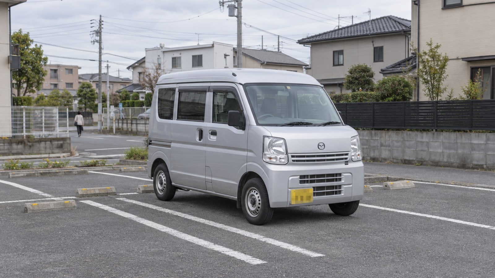 マツダ スクラムバン(軽バン)の外観
