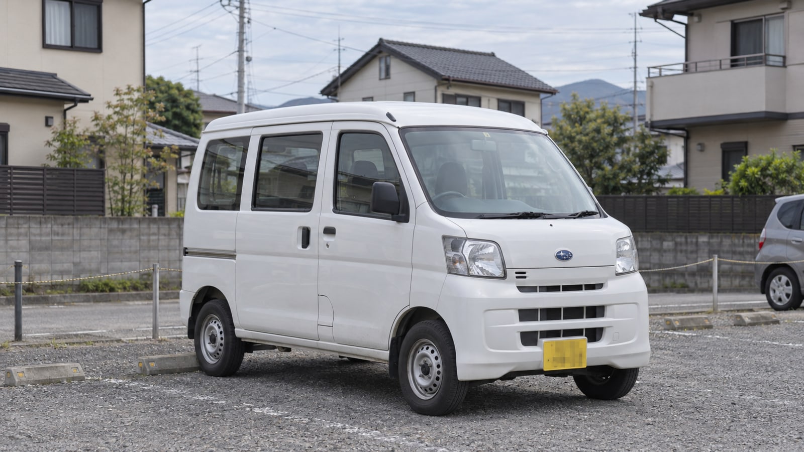 スバル サンバーバン（軽バン）の外観